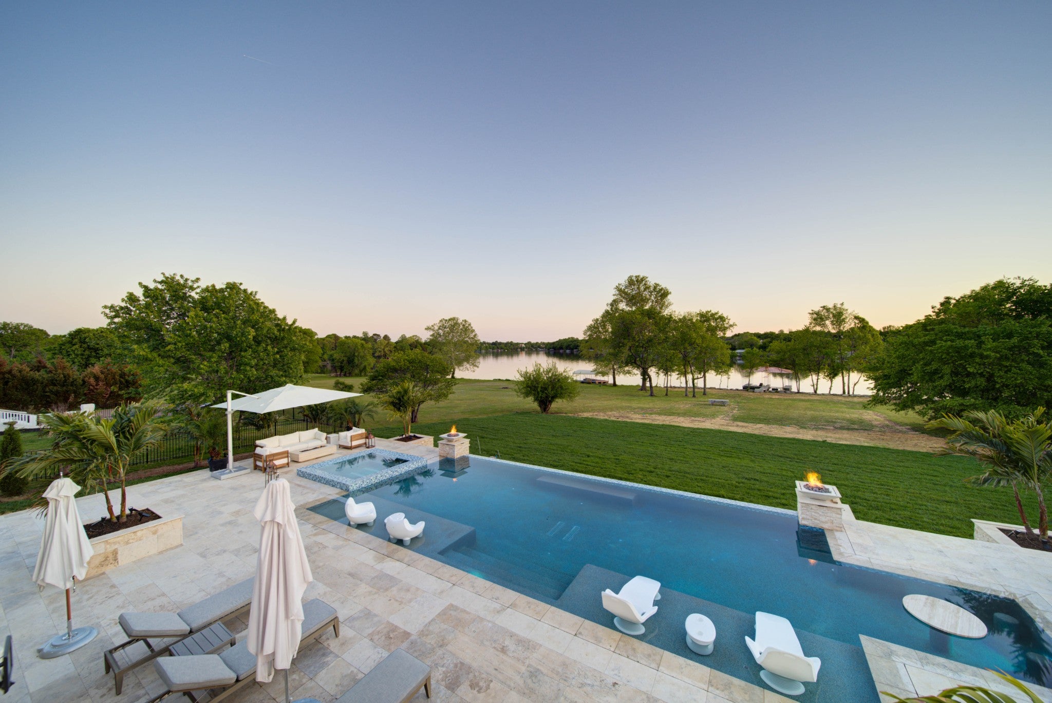 Gallatin, Tennessee, 37066, United States, 4 Bedrooms Bedrooms, ,5 BathroomsBathrooms,Residential,Active,1986918