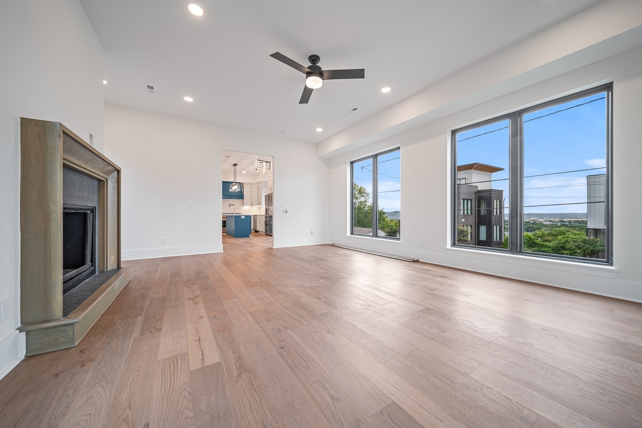 Nashville, Tennessee, 37209, United States, 4 Bedrooms Bedrooms, ,5 BathroomsBathrooms,Residential,Active,2007985