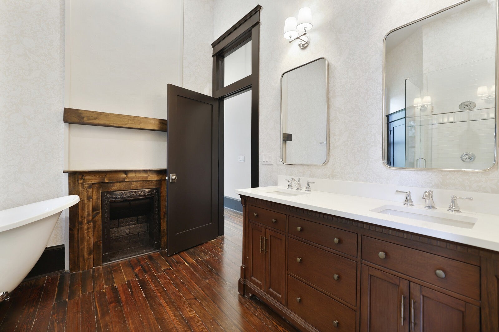 Nashville, Tennessee, 37204, United States, 4 Bedrooms Bedrooms, ,4 BathroomsBathrooms,Residential,Active,1922332