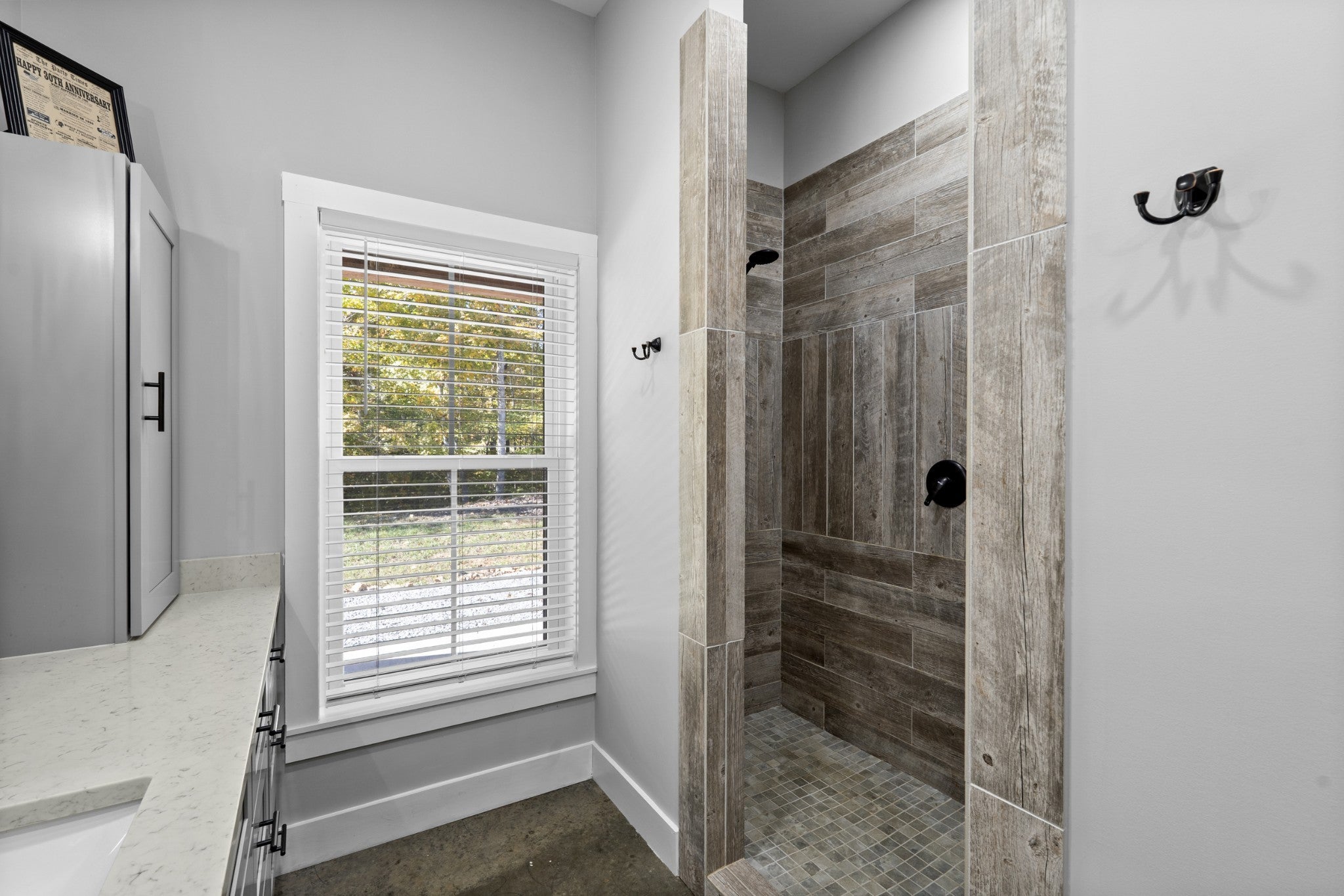 Centerville, Tennessee, 37033, United States, 3 Bedrooms Bedrooms, ,3 BathroomsBathrooms,Residential,Active,2007309