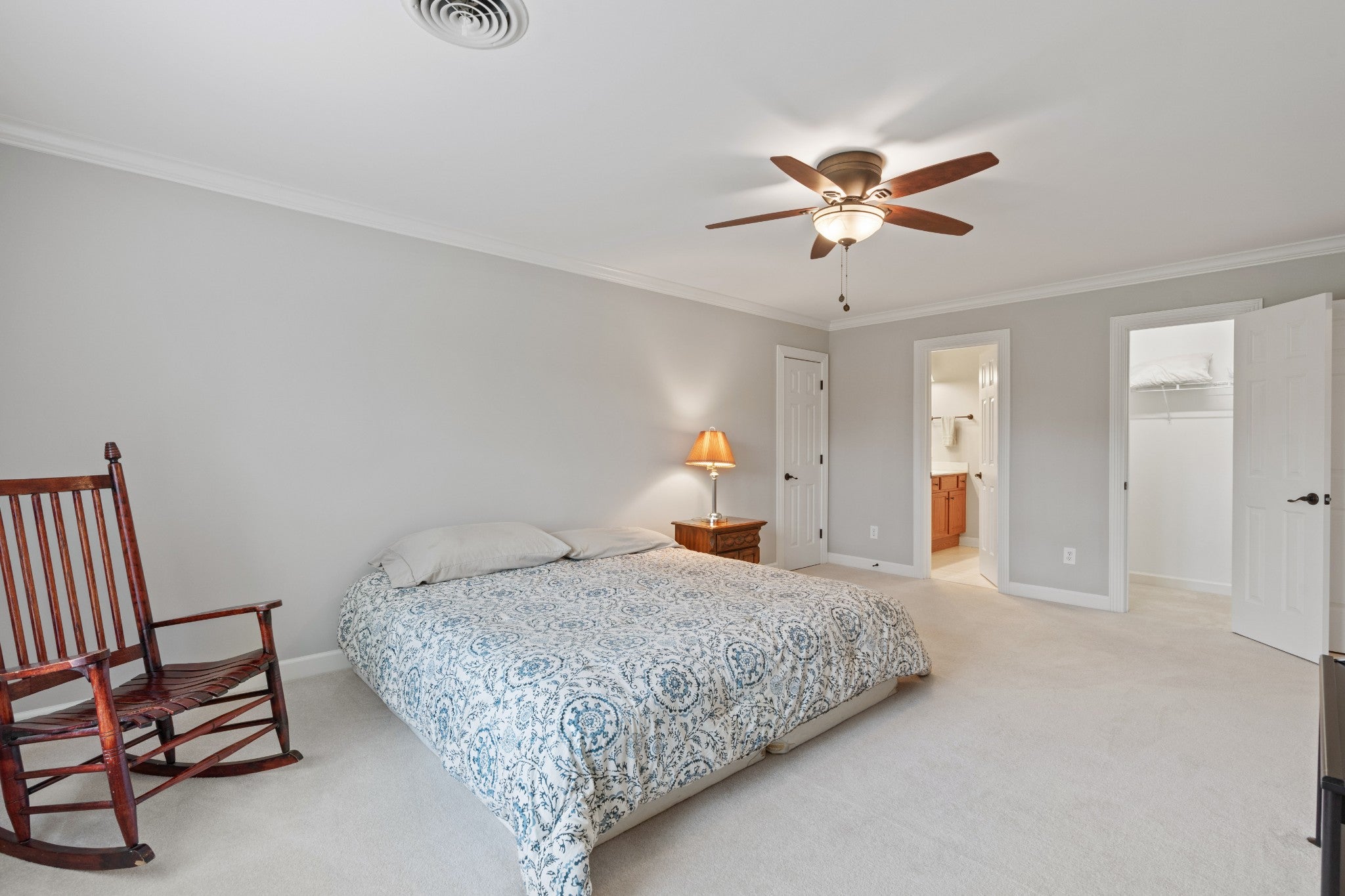 Gallatin, Tennessee, 37066, United States, 4 Bedrooms Bedrooms, ,5 BathroomsBathrooms,Residential,Active,1834473