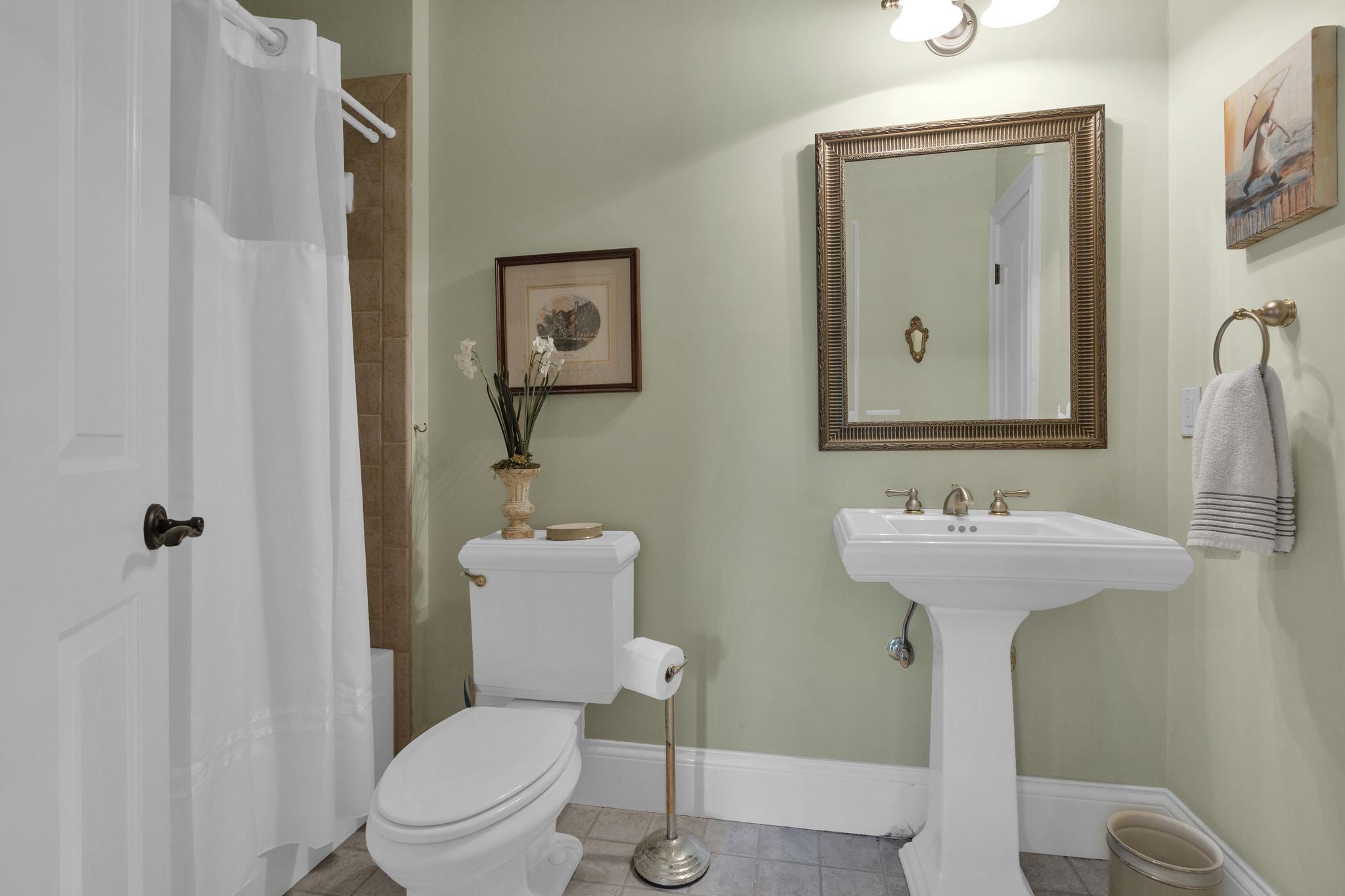 Franklin, Tennessee, 37064, United States, ,5 BathroomsBathrooms,Residential,Active,1824901