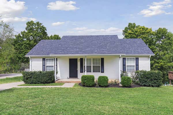 925 LINDSEY DR, CLARKSVILLE, TN 37042 - Image 1