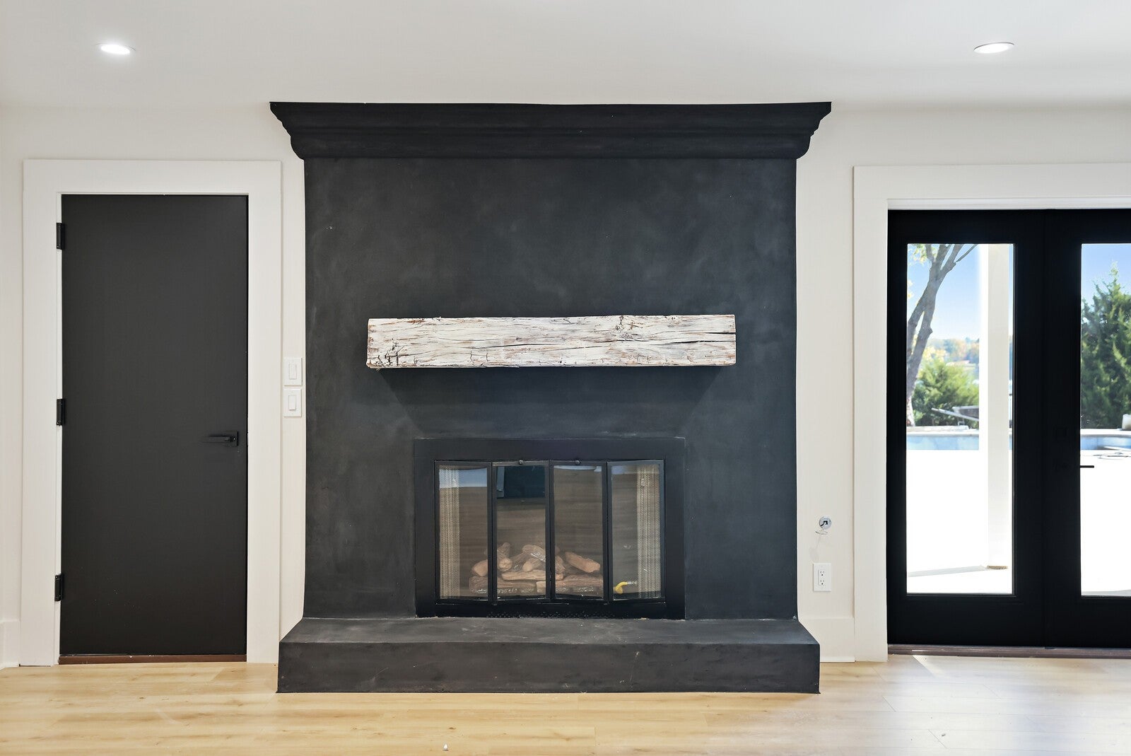 Hendersonville, Tennessee, 37075, United States, 5 Bedrooms Bedrooms, ,5 BathroomsBathrooms,Residential,Active,1988446