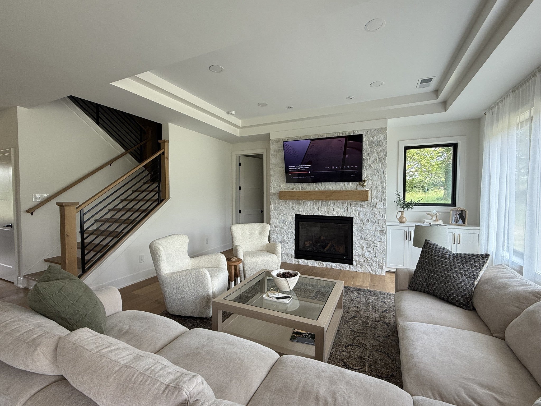 Columbia, Tennessee, 38401, United States, 4 Bedrooms Bedrooms, ,4 BathroomsBathrooms,Residential,Active,1996576