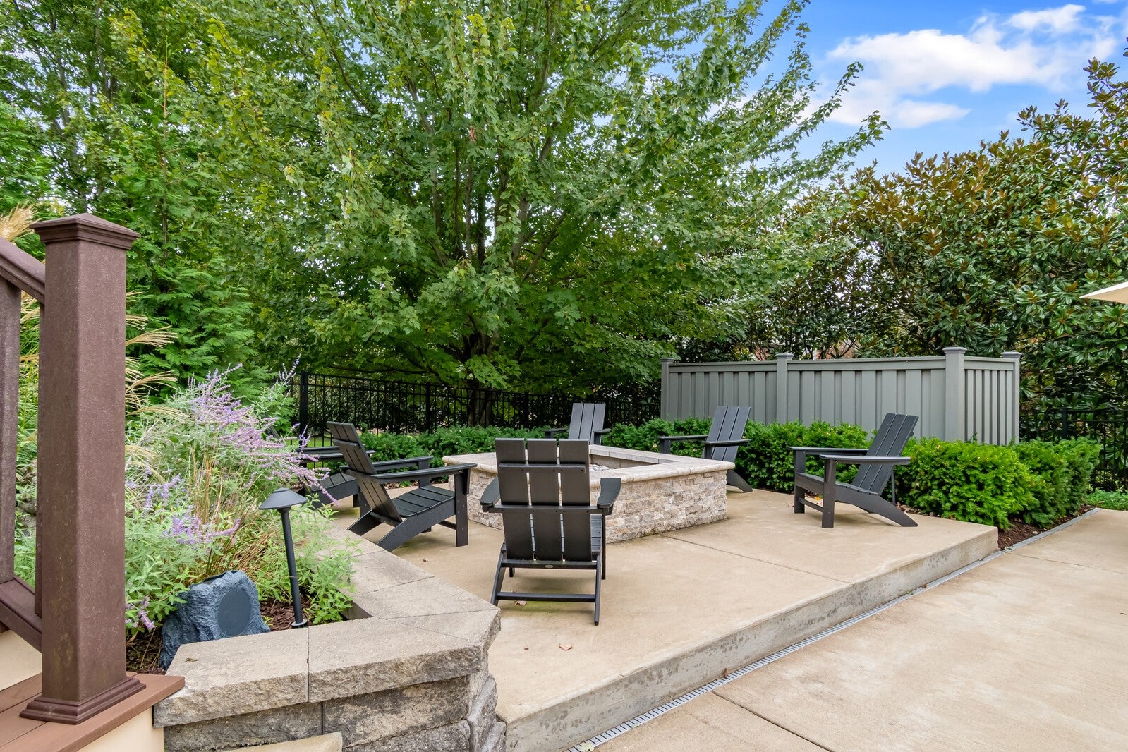 Brentwood, Tennessee, 37027, United States, 5 Bedrooms Bedrooms, ,7 BathroomsBathrooms,Residential,Active,2011215