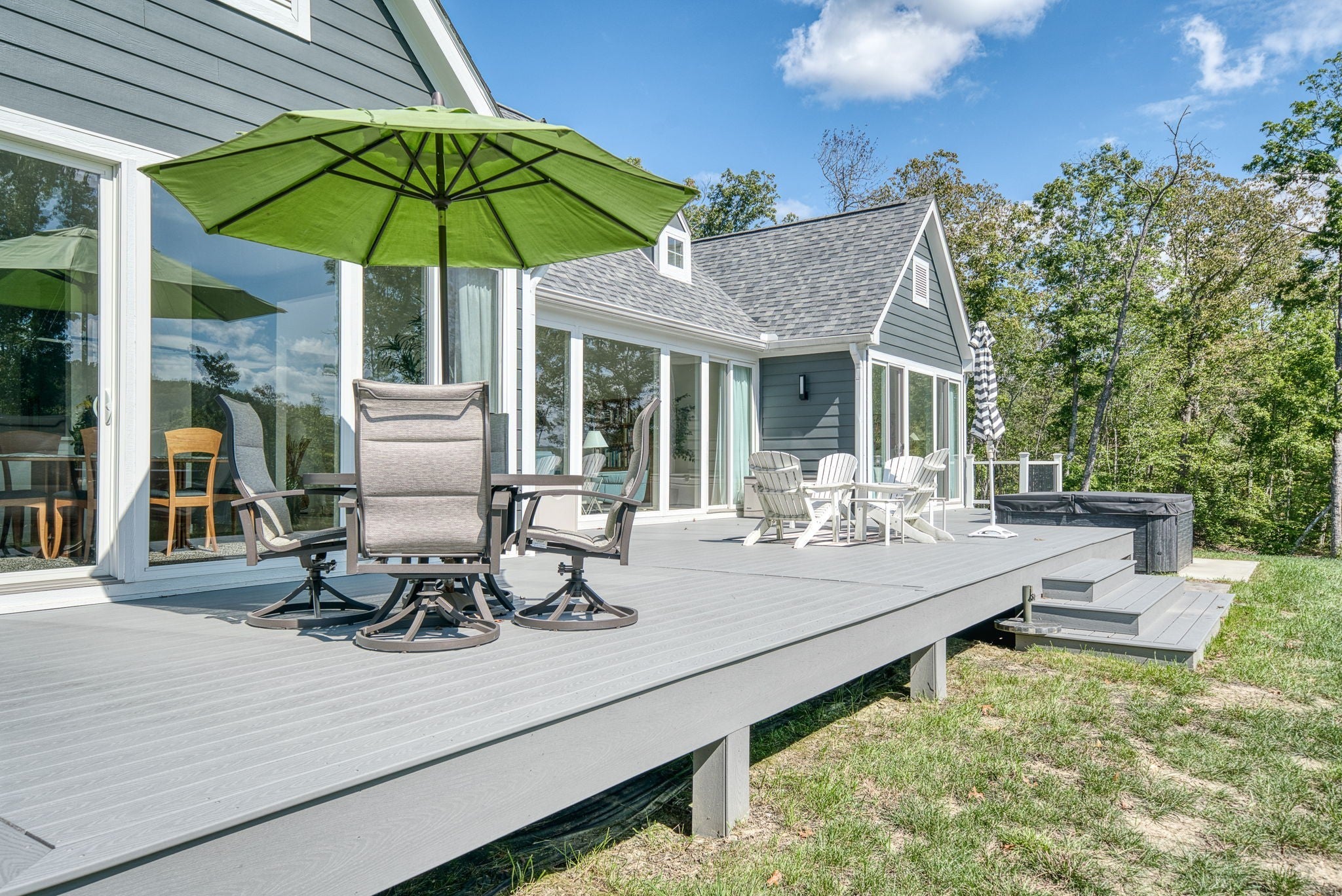 Crawford, Tennessee, 38554, United States, 3 Bedrooms Bedrooms, ,4 BathroomsBathrooms,Residential,Active,2007956