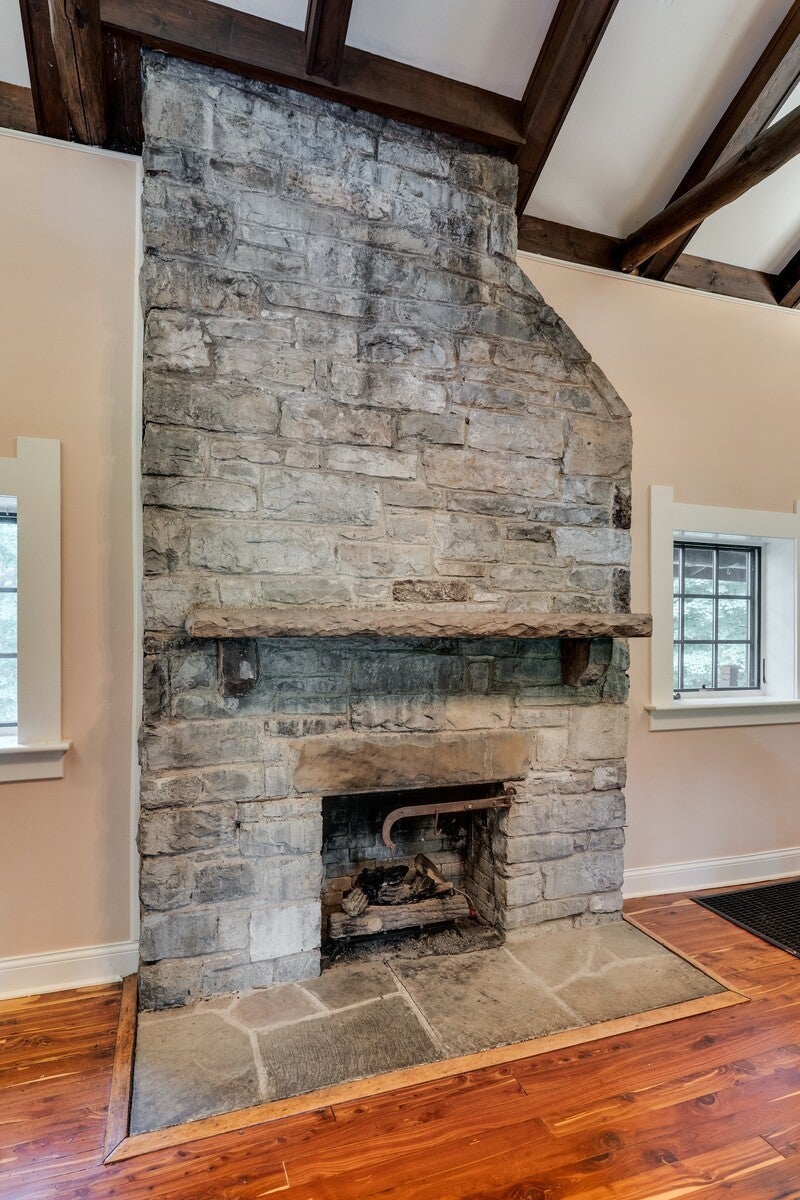 Brentwood, Tennessee, 37027, United States, 3 Bedrooms Bedrooms, ,3 BathroomsBathrooms,Residential,Active,1967284