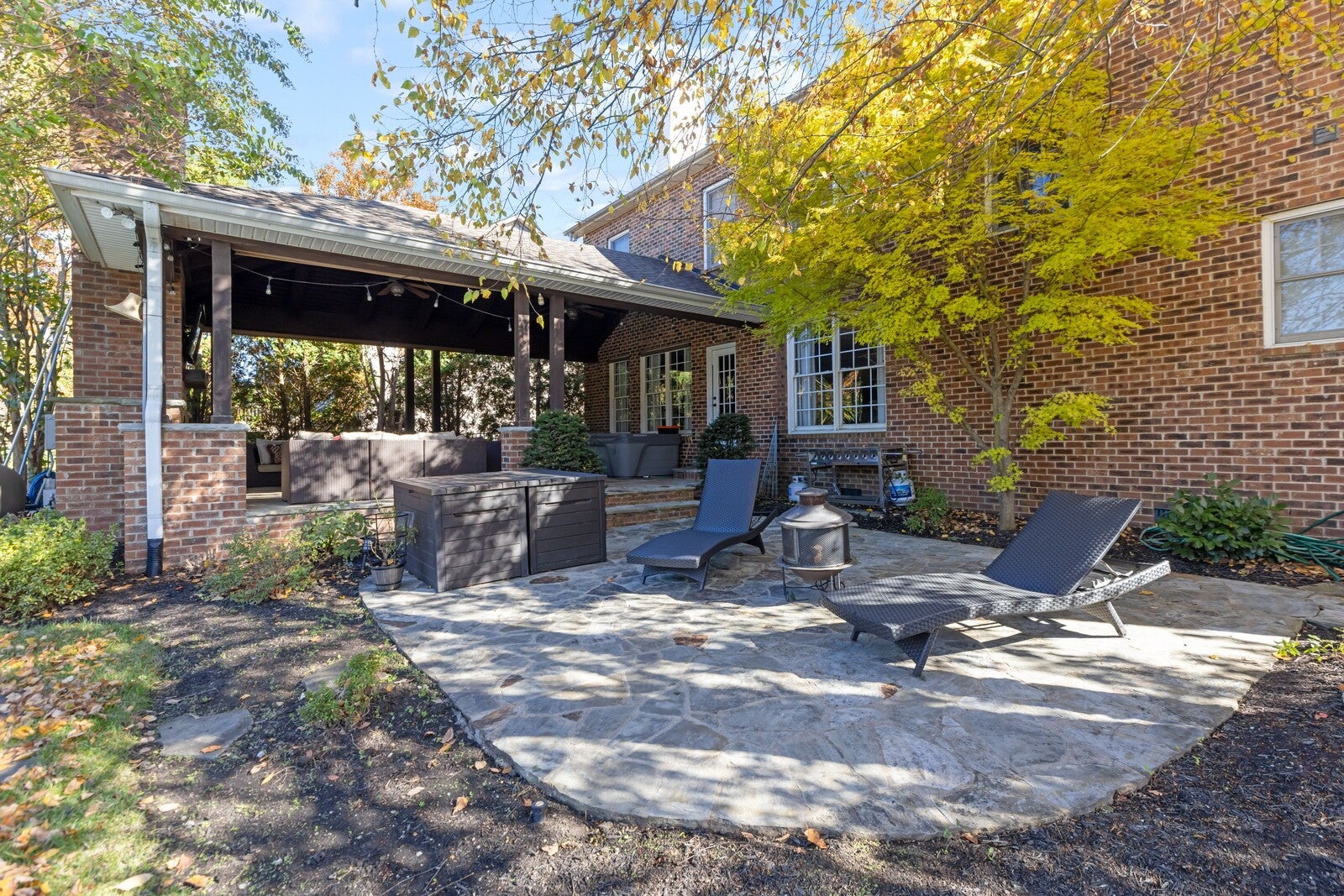 Brentwood, Tennessee, 37027, United States, 5 Bedrooms Bedrooms, ,4 BathroomsBathrooms,Residential,Active,2006880