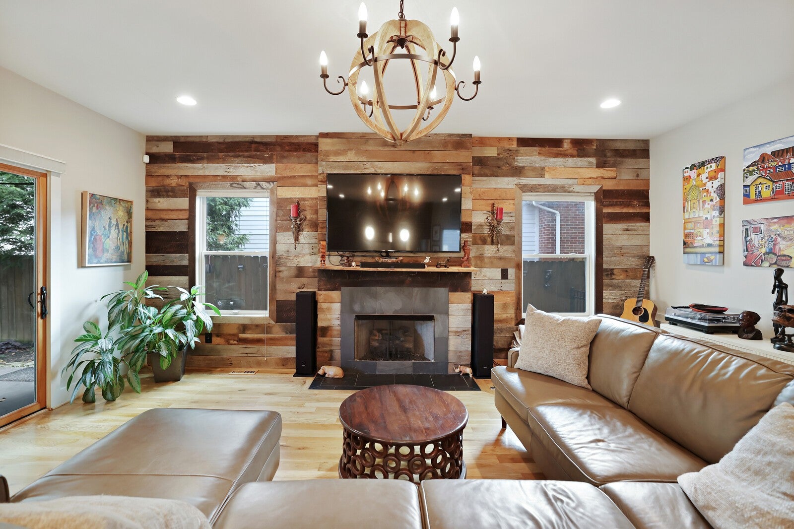 Nashville, Tennessee, 37206, United States, 4 Bedrooms Bedrooms, ,3 BathroomsBathrooms,Residential,Active,1969649