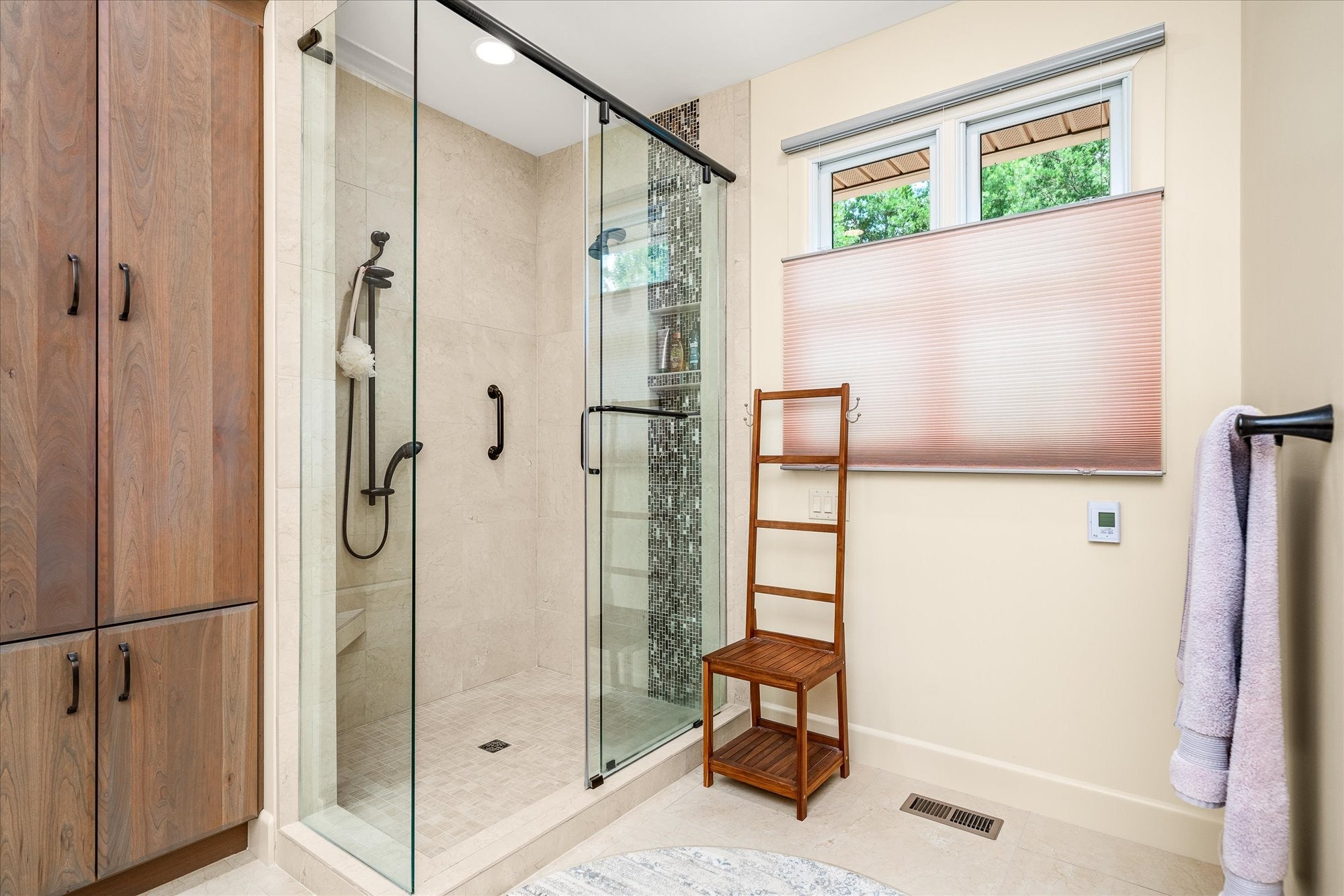 Crossville, Tennessee, 38558, United States, 4 Bedrooms Bedrooms, ,4 BathroomsBathrooms,Residential,Active,1968432