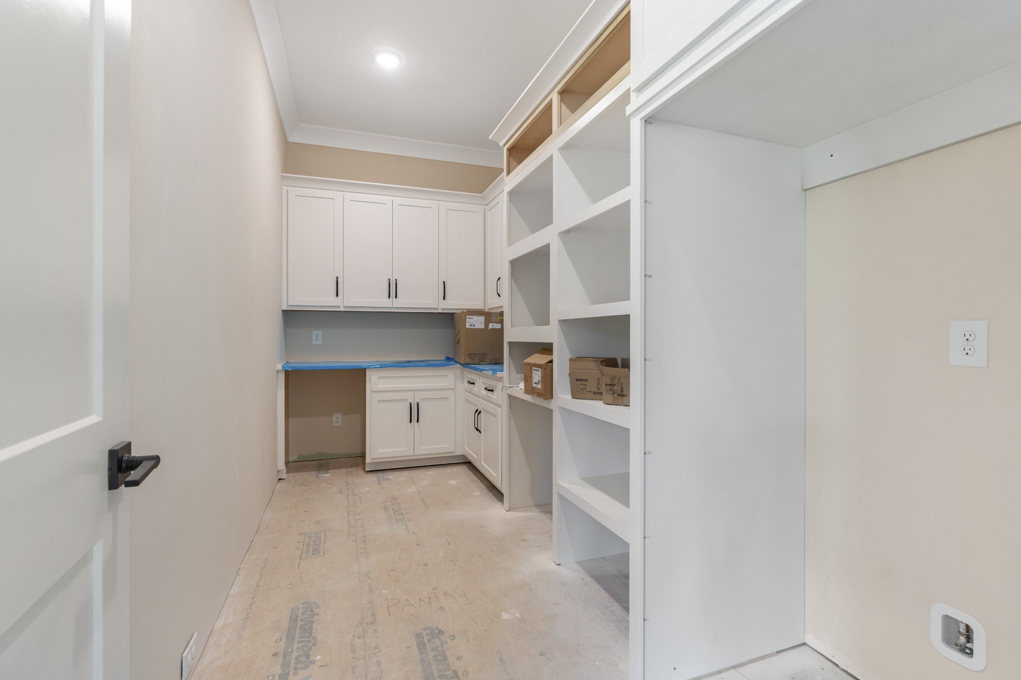 Lebanon, Tennessee, 37090, United States, 5 Bedrooms Bedrooms, ,7 BathroomsBathrooms,Residential,Active,1927656