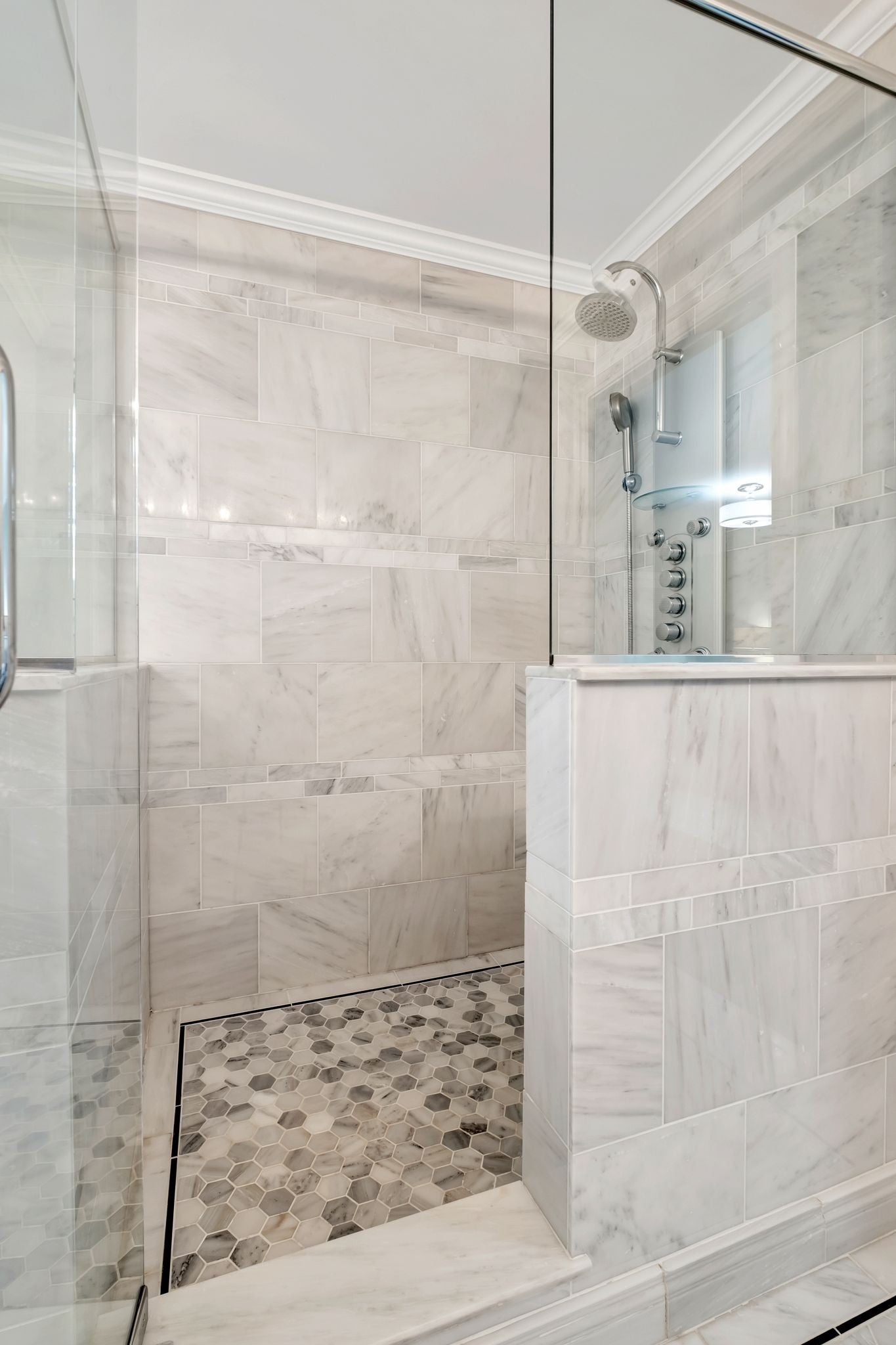 Nashville, Tennessee, 37221, United States, 4 Bedrooms Bedrooms, ,3 BathroomsBathrooms,Residential,Active,1967104