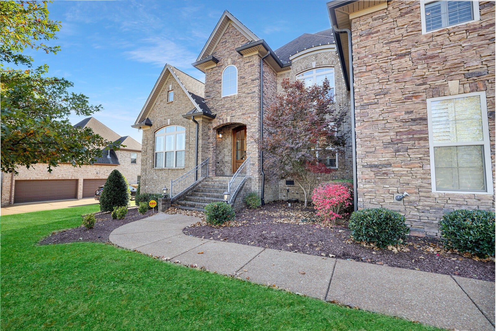 Lebanon, Tennessee, 37087, United States, 4 Bedrooms Bedrooms, ,4 BathroomsBathrooms,Residential,Active,1994975