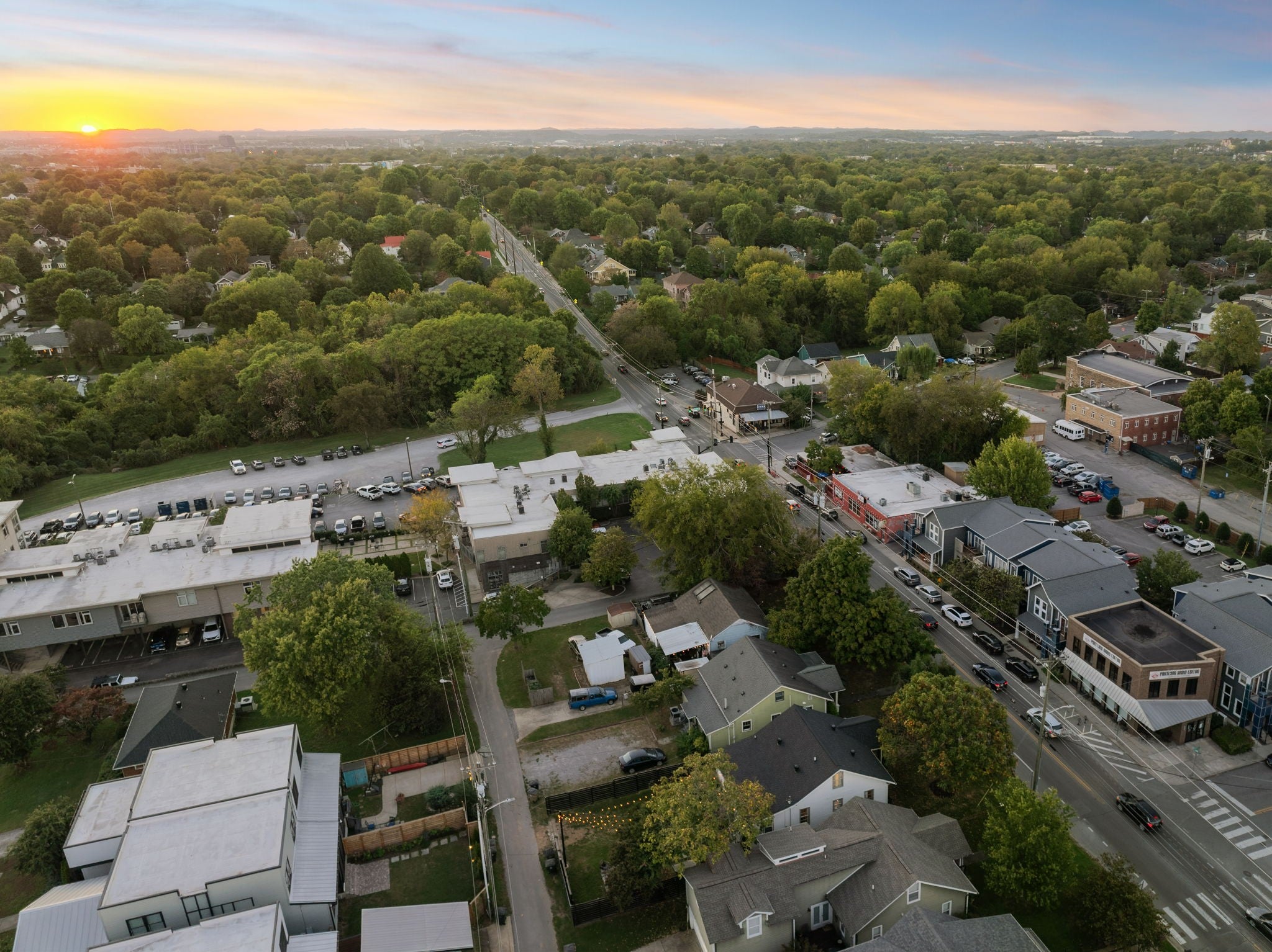 Nashville, Tennessee, 37206, United States, 3 Bedrooms Bedrooms, ,2 BathroomsBathrooms,Residential,Active,1912805