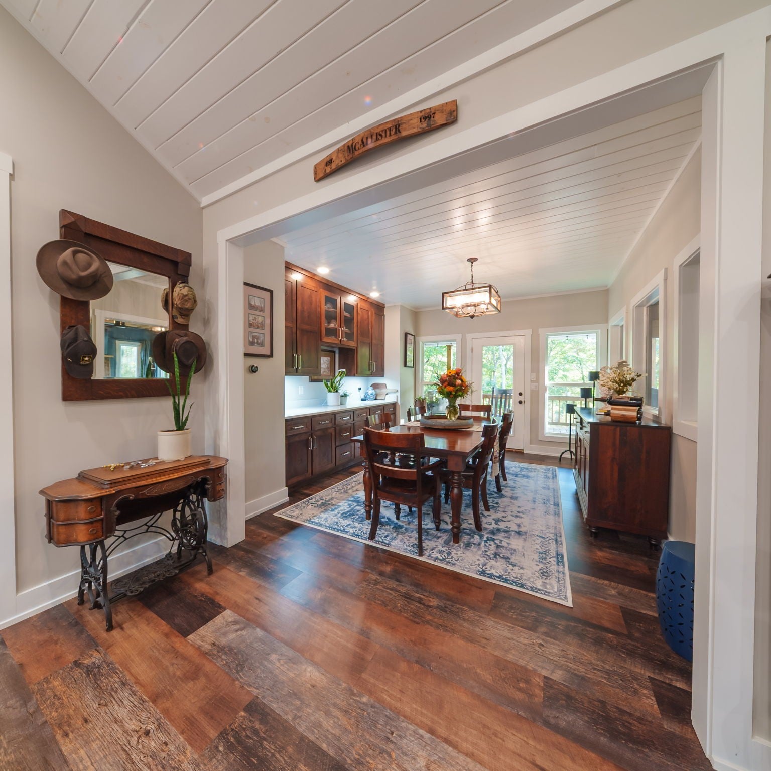 Altamont, Tennessee, 37301, United States, 4 Bedrooms Bedrooms, ,5 BathroomsBathrooms,Residential,Active,1967131