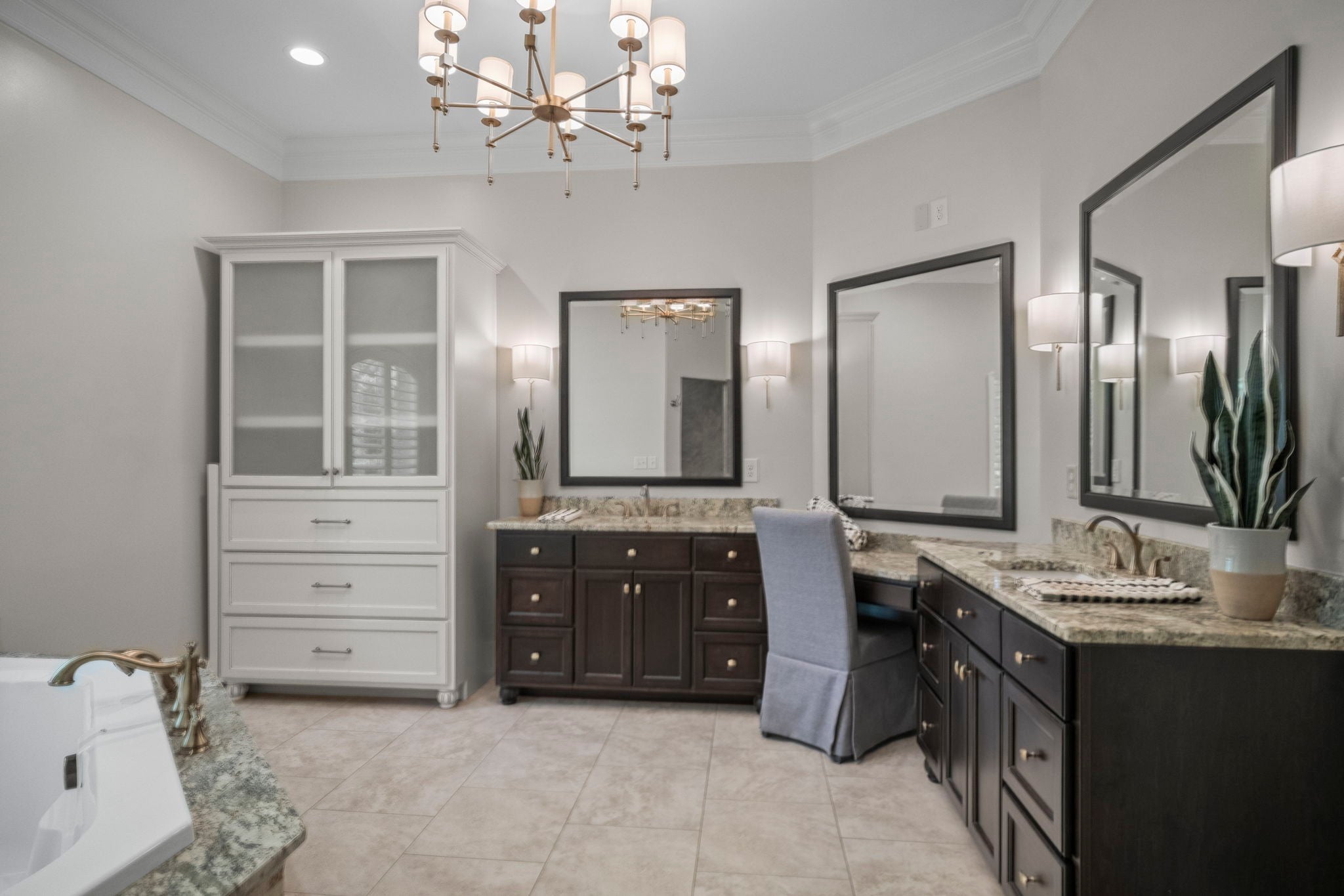 Cross Plains, Tennessee, 37049, United States, 5 Bedrooms Bedrooms, ,6 BathroomsBathrooms,Residential,Active,1919379