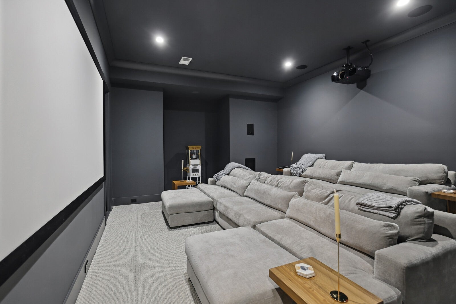 Franklin, Tennessee, 37067, United States, 5 Bedrooms Bedrooms, ,6 BathroomsBathrooms,Residential,Active,2009381