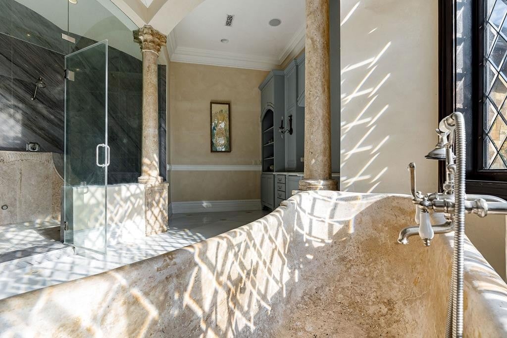 Smithville, Tennessee, 37166, United States, ,7 BathroomsBathrooms,Residential,Active,1769789