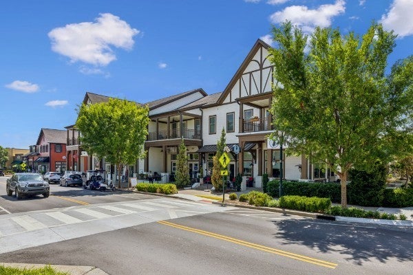 Franklin, Tennessee, 37064, United States, 3 Bedrooms Bedrooms, ,3 BathroomsBathrooms,Residential,Active,2010897