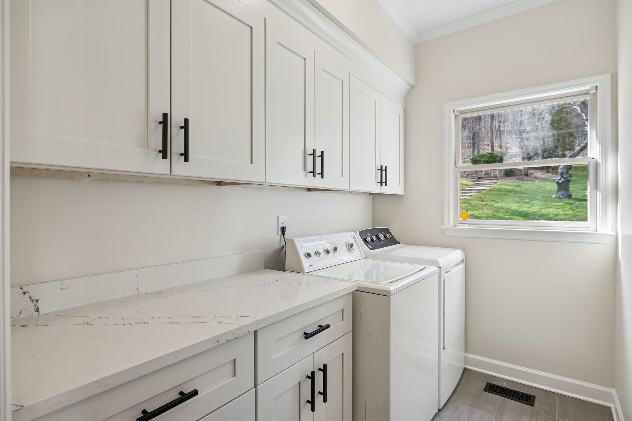 Brentwood, Tennessee, 37027, United States, 5 Bedrooms Bedrooms, ,5 BathroomsBathrooms,Residential,Active,2015259