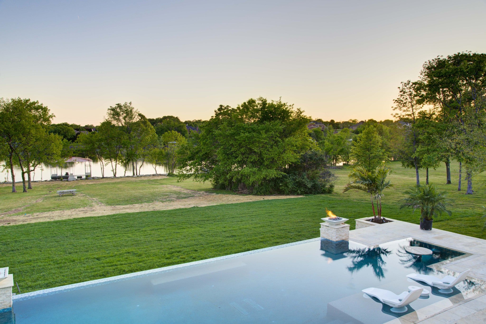 Gallatin, Tennessee, 37066, United States, 4 Bedrooms Bedrooms, ,5 BathroomsBathrooms,Residential,Active,1986918