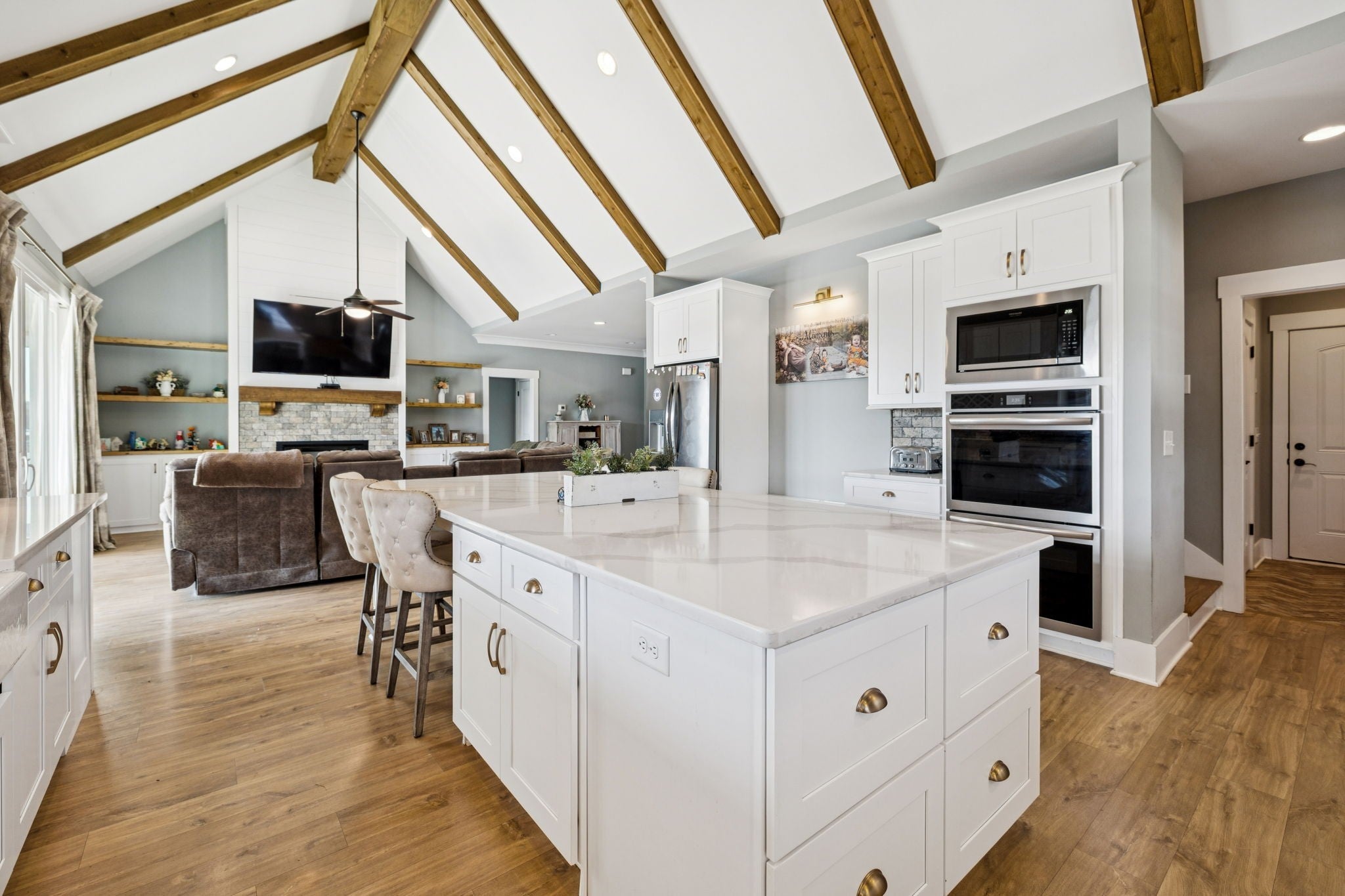 Lebanon, Tennessee, 37090, United States, 3 Bedrooms Bedrooms, ,4 BathroomsBathrooms,Residential,Active,2006888