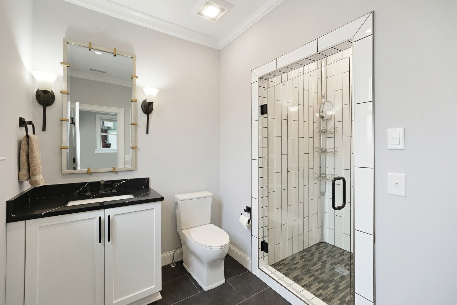 Nashville, Tennessee, 37206, United States, 7 Bedrooms Bedrooms, ,8 BathroomsBathrooms,Residential,Active,2006799