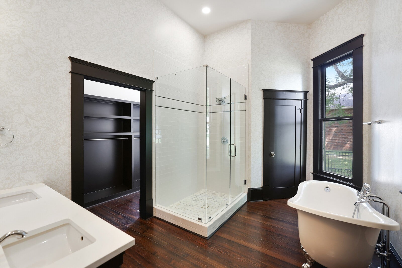 Nashville, Tennessee, 37204, United States, 4 Bedrooms Bedrooms, ,4 BathroomsBathrooms,Residential,Active,1922332