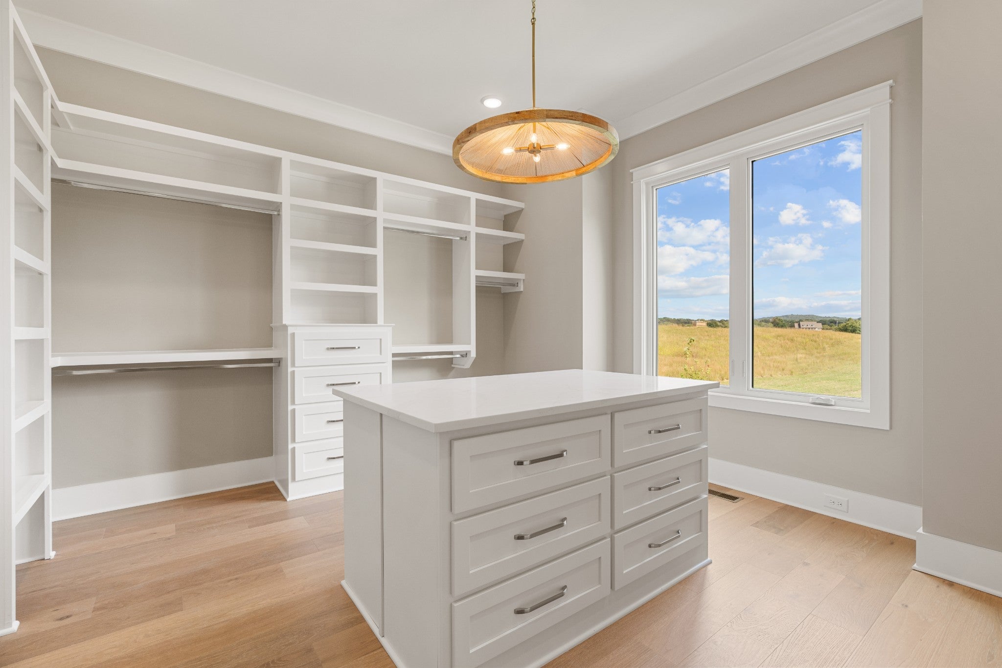 Lebanon, Tennessee, 37090, United States, 5 Bedrooms Bedrooms, ,7 BathroomsBathrooms,Residential,Active,1927656