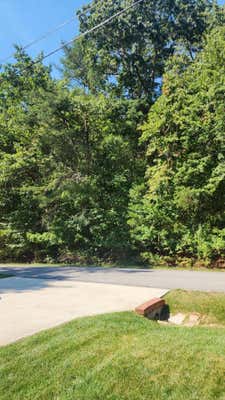 142 HIGHGATE DR, CROSSVILLE, TN 38558 - Image 1