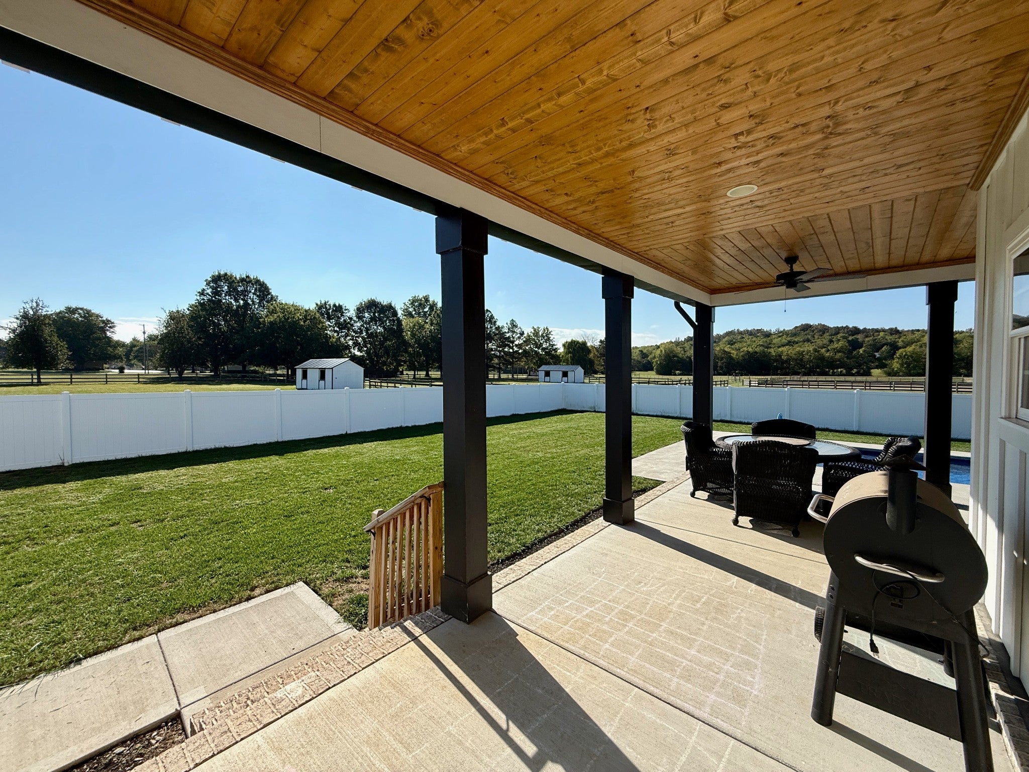 Lebanon, Tennessee, 37090, United States, 3 Bedrooms Bedrooms, ,4 BathroomsBathrooms,Residential,Active,1954332