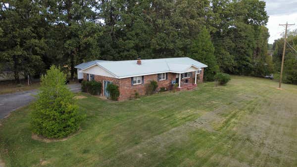 988 WILKINSTOWN RD, PARSONS, TN 38363 - Image 1