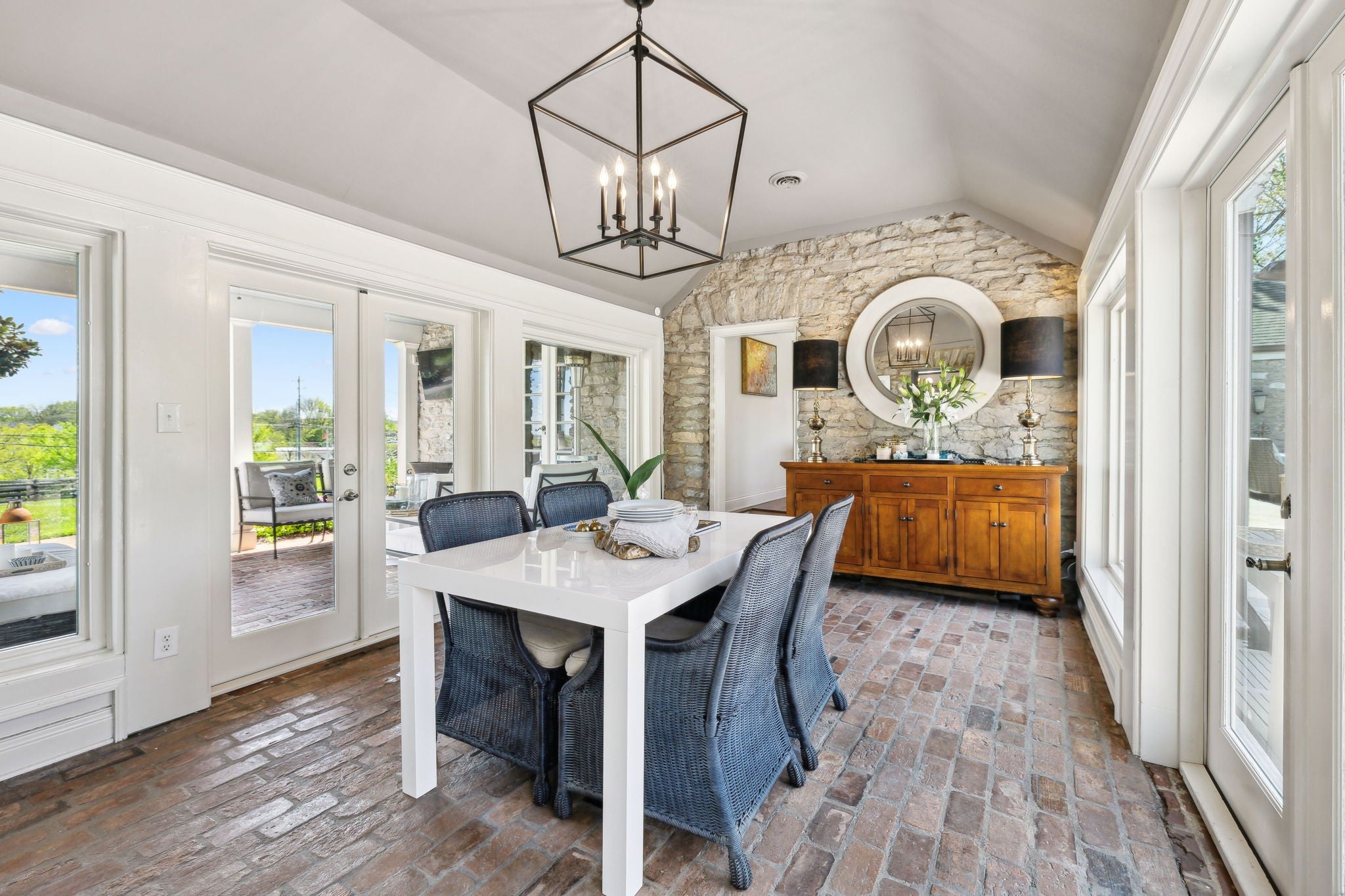 Hendersonville, Tennessee, 37075, United States, 4 Bedrooms Bedrooms, ,4 BathroomsBathrooms,Residential,Active,1889035