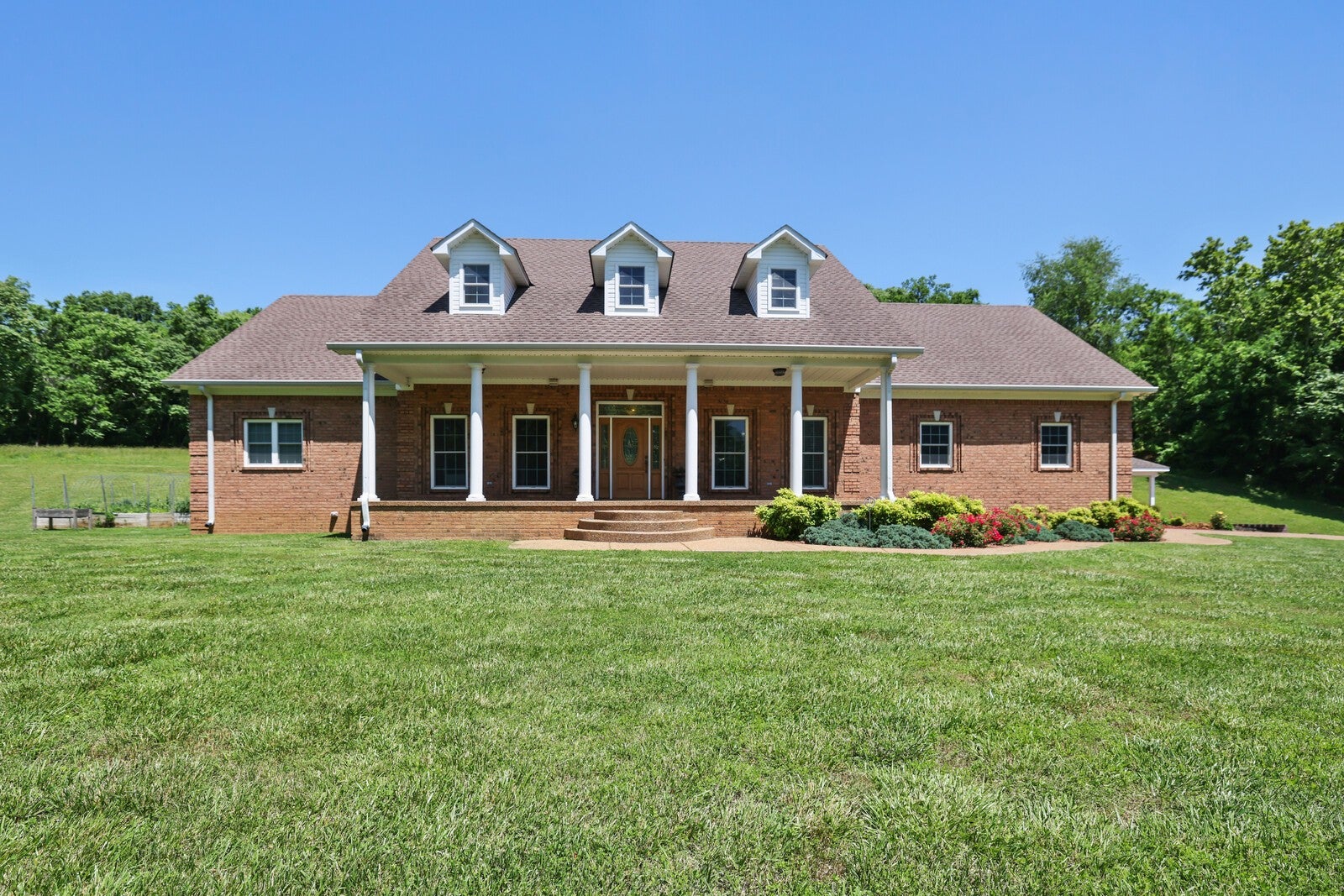Culleoka, Tennessee, 38451, United States, 3 Bedrooms Bedrooms, ,5 BathroomsBathrooms,Residential,Active,2007337