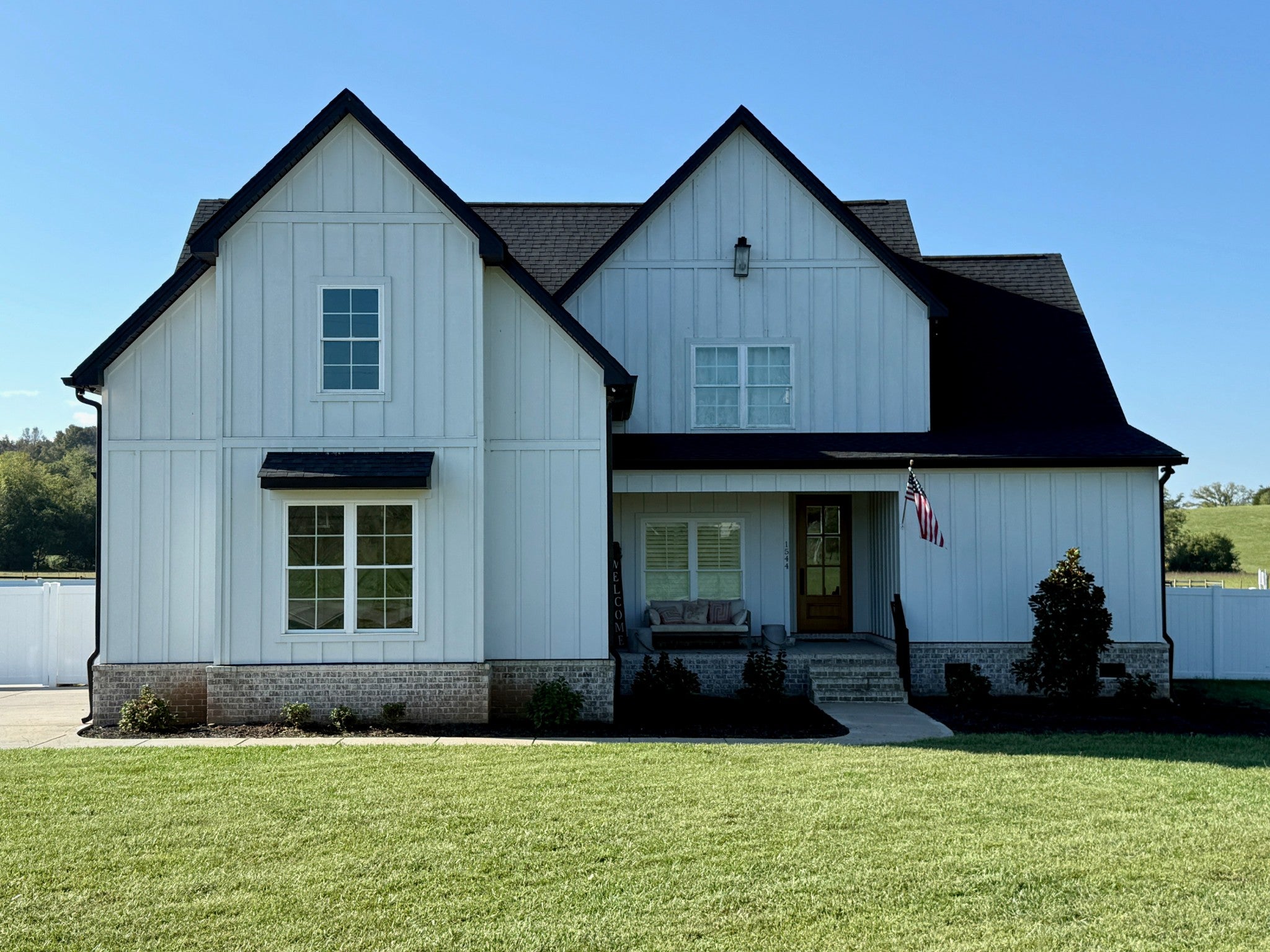 Lebanon, Tennessee, 37090, United States, 3 Bedrooms Bedrooms, ,4 BathroomsBathrooms,Residential,Active,1954332