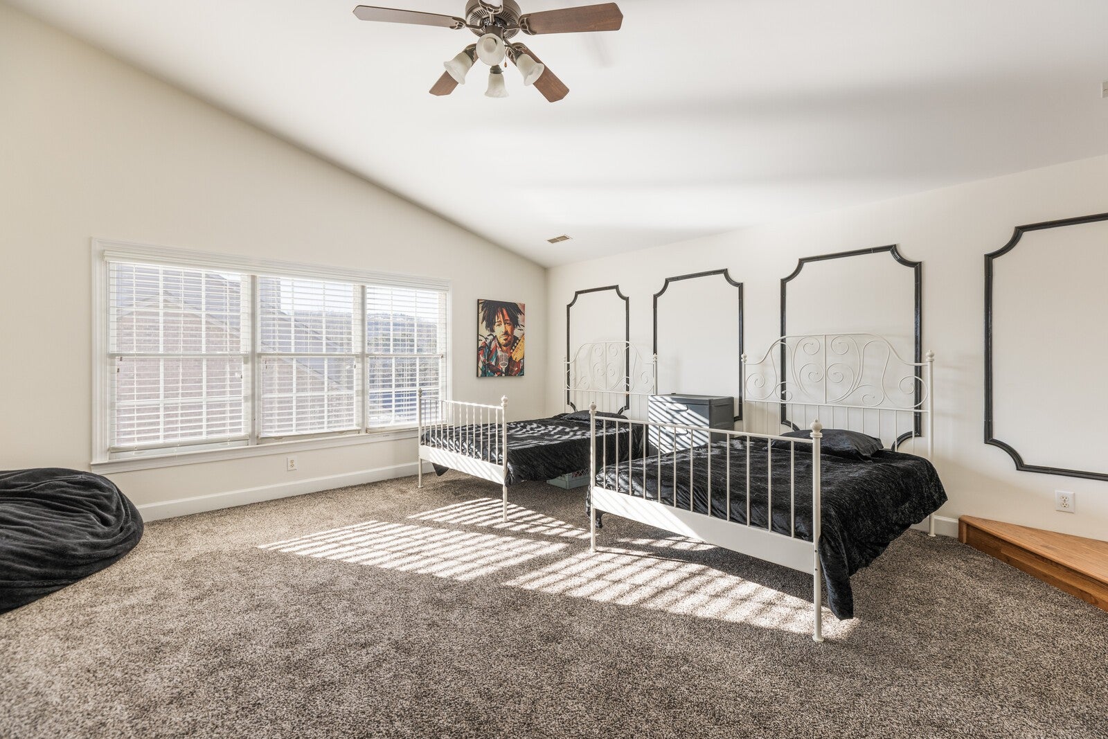 Brentwood, Tennessee, 37027, United States, 5 Bedrooms Bedrooms, ,4 BathroomsBathrooms,Residential,Active,2006880