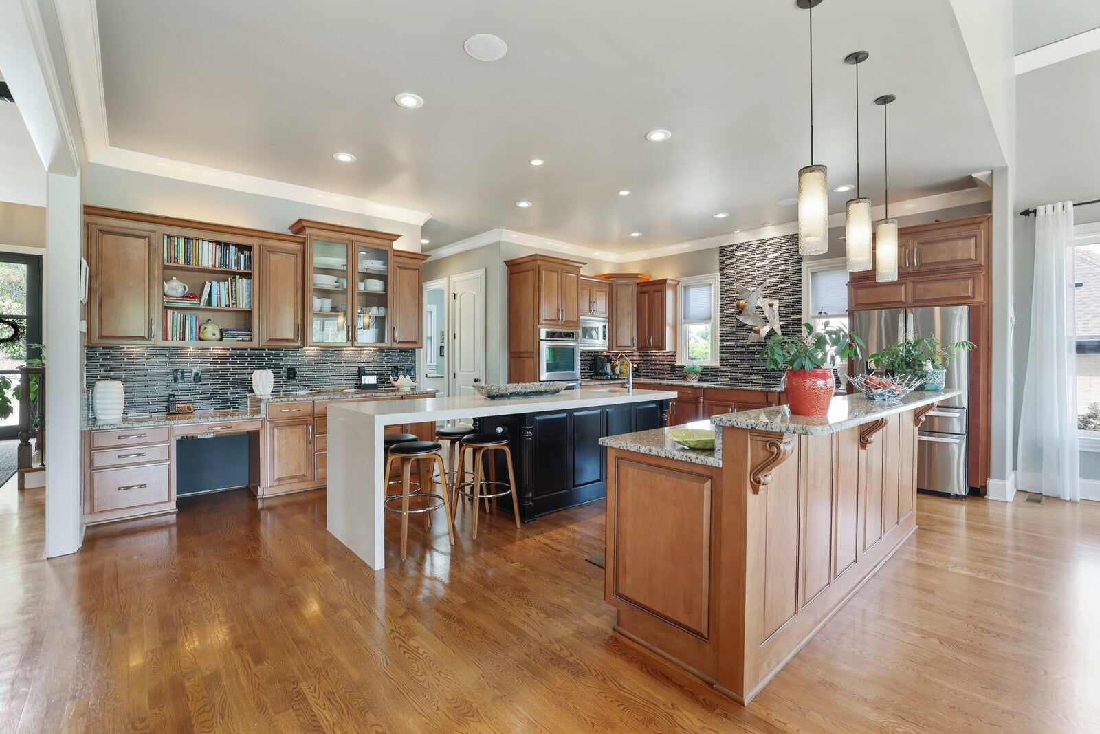 Brentwood, Tennessee, 37027, United States, 5 Bedrooms Bedrooms, ,5 BathroomsBathrooms,Residential,Active,1914575