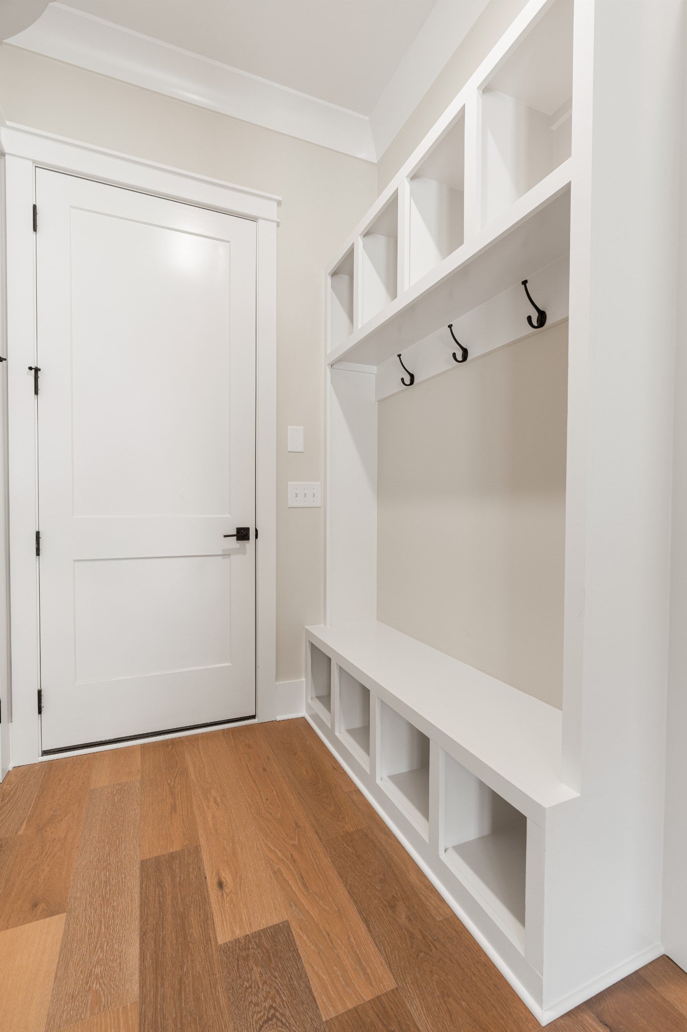 Lebanon, Tennessee, 37090, United States, 5 Bedrooms Bedrooms, ,7 BathroomsBathrooms,Residential,Active,1927656