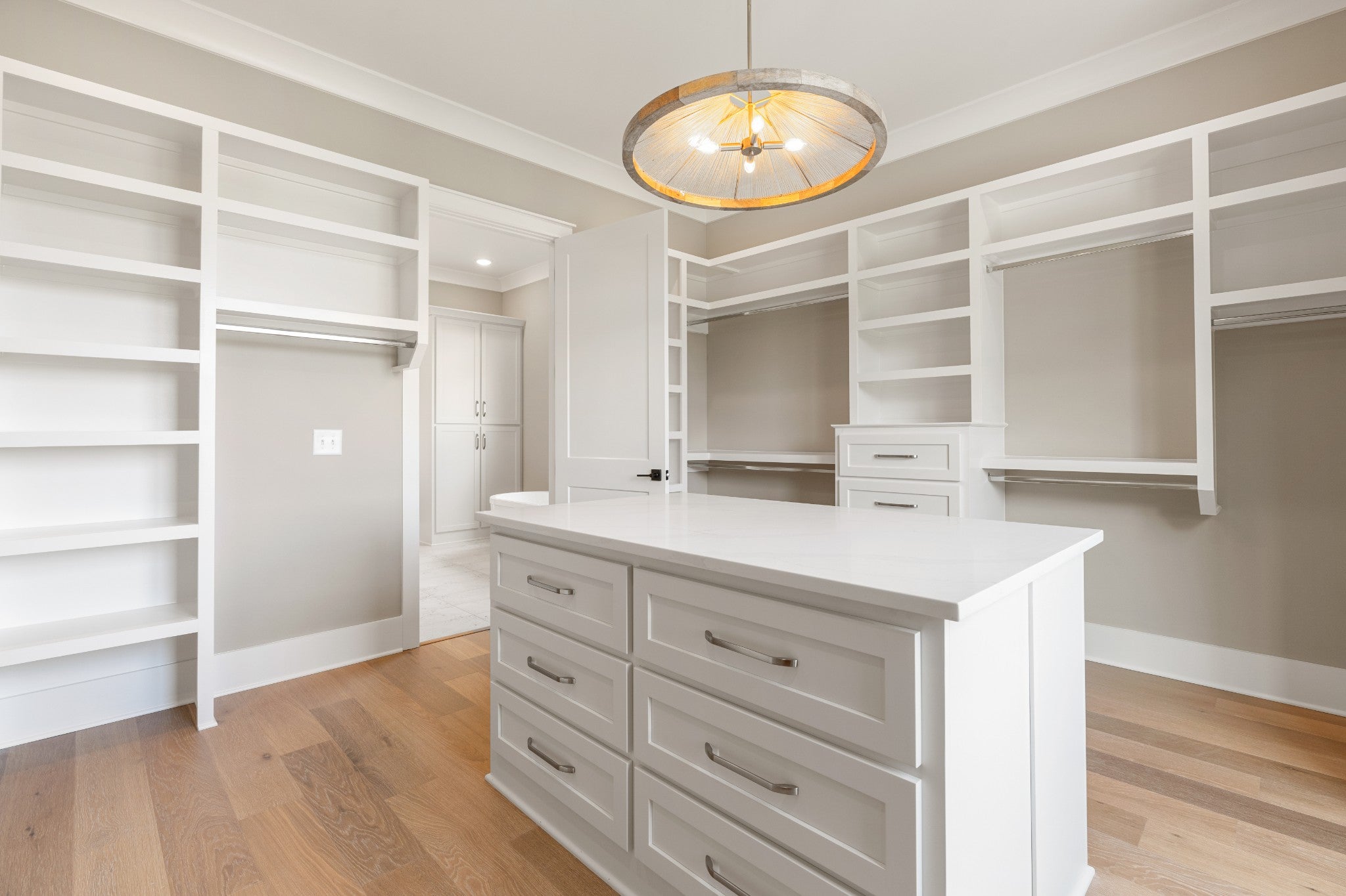 Lebanon, Tennessee, 37090, United States, 5 Bedrooms Bedrooms, ,7 BathroomsBathrooms,Residential,Active,1927656