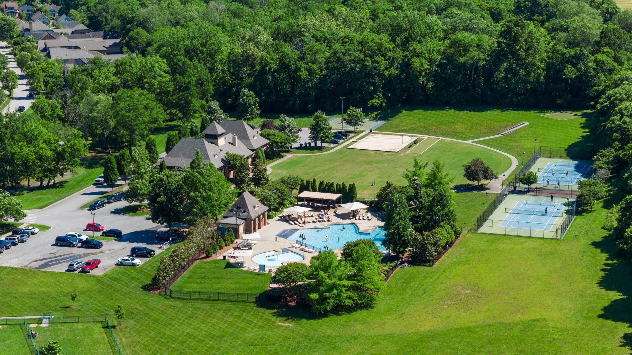 Thompsons Station, Tennessee, 37179, United States, 5 Bedrooms Bedrooms, ,5 BathroomsBathrooms,Residential,Active,2028176