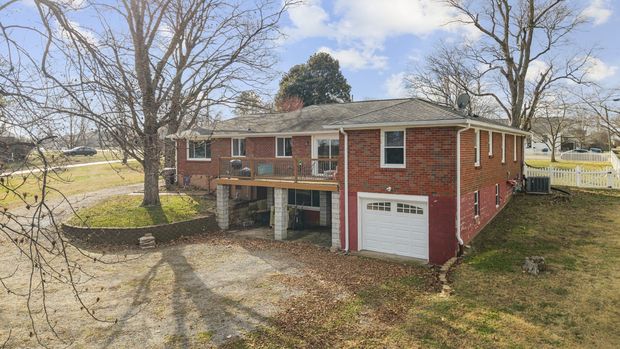 Old Hickory, Tennessee, 37138, United States, 4 Bedrooms Bedrooms, ,2 BathroomsBathrooms,Residential,Active,2008731