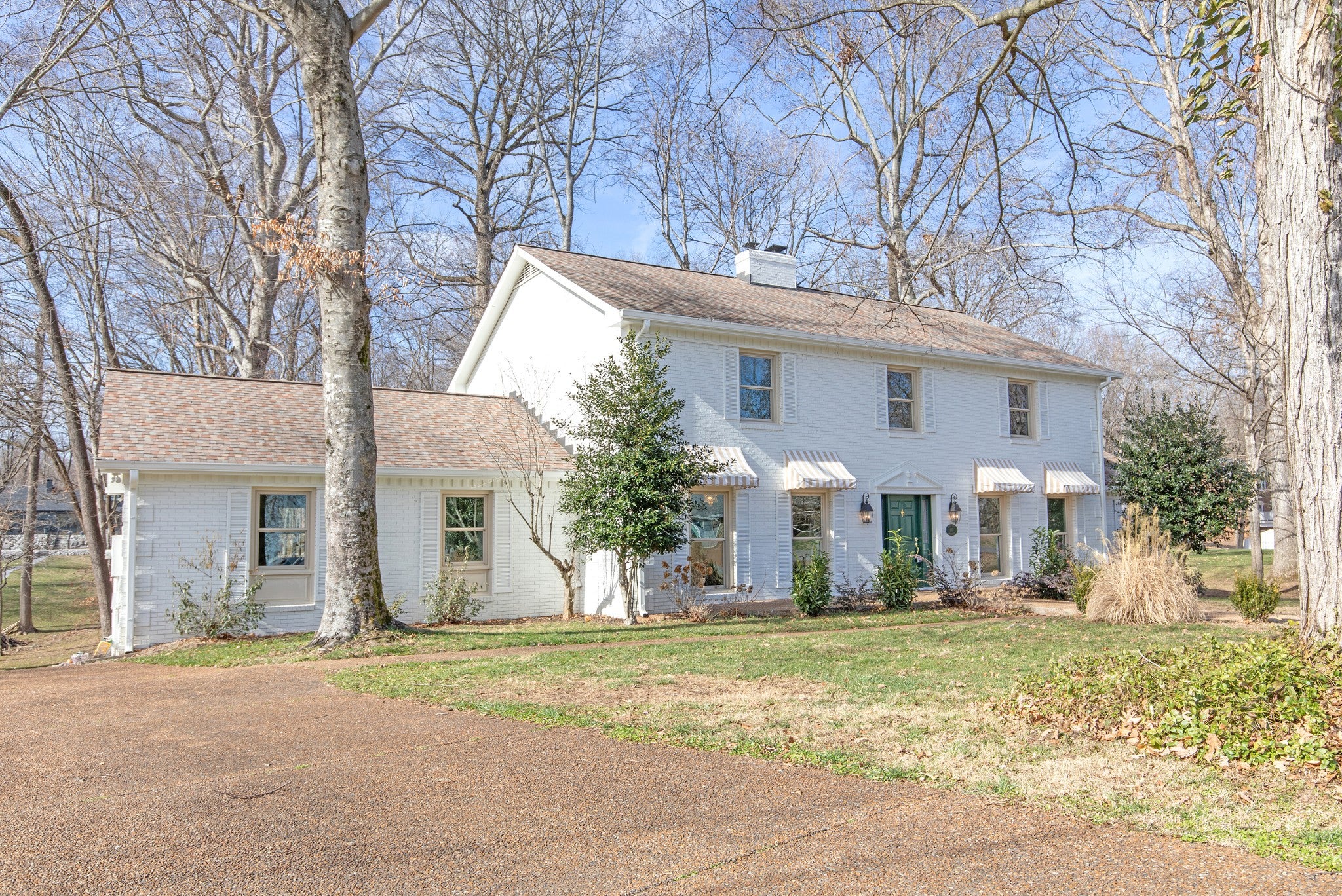 Hendersonville, Tennessee, 37075, United States, 4 Bedrooms Bedrooms, ,3 BathroomsBathrooms,Residential,Active,2014174