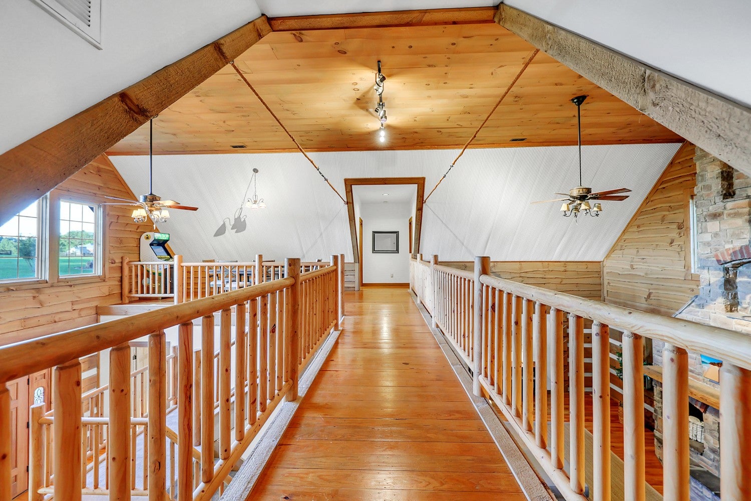 Cross Plains, Tennessee, 37049, United States, 4 Bedrooms Bedrooms, ,3 BathroomsBathrooms,Residential,Active,1929704