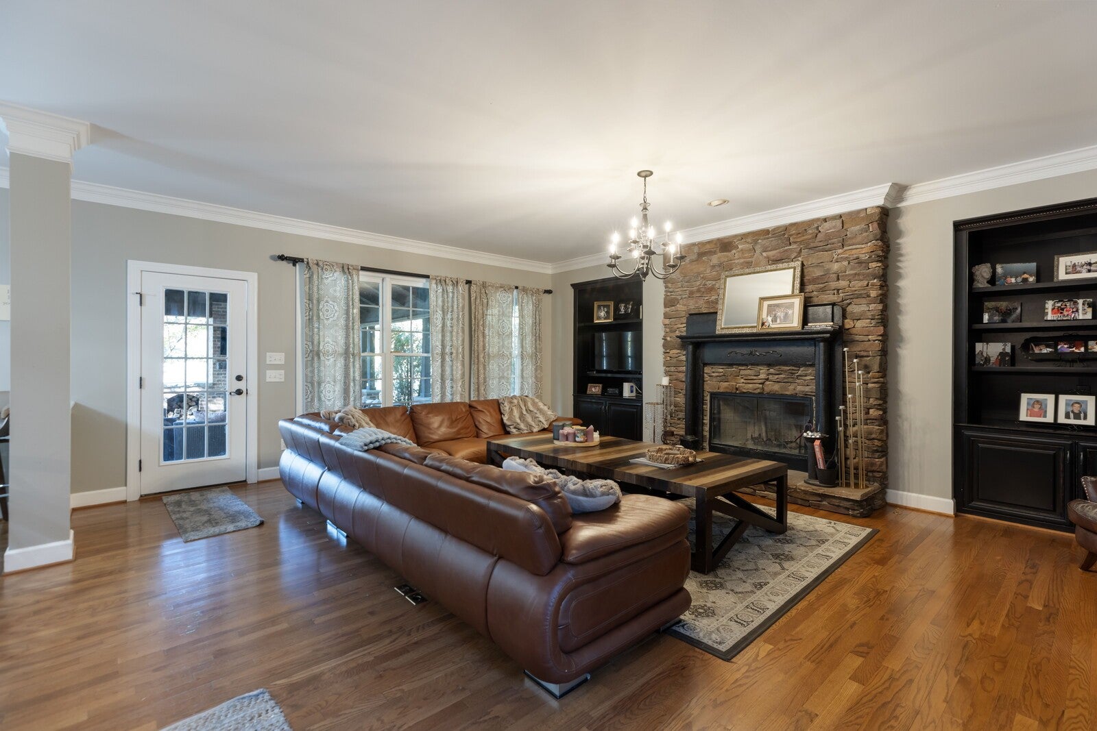 Brentwood, Tennessee, 37027, United States, 5 Bedrooms Bedrooms, ,4 BathroomsBathrooms,Residential,Active,2006880