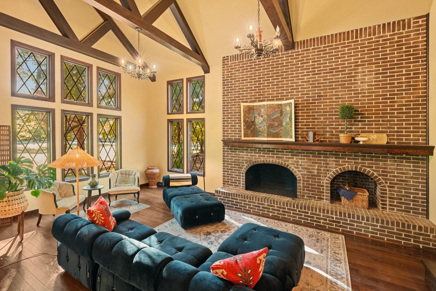 Columbia, Tennessee, 38401, United States, 4 Bedrooms Bedrooms, ,3 BathroomsBathrooms,Residential,Active,1963382