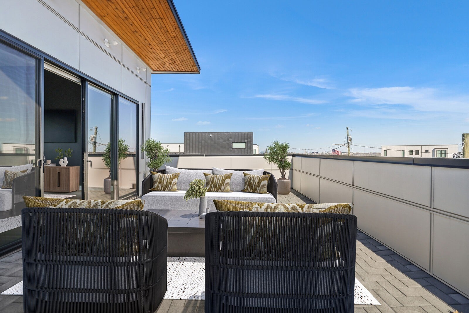 Nashville, Tennessee, 37209, United States, 4 Bedrooms Bedrooms, ,5 BathroomsBathrooms,Residential,Active,2007005