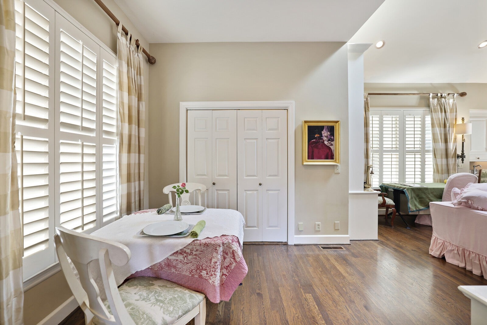 Nashville, Tennessee, 37205, United States, 4 Bedrooms Bedrooms, ,4 BathroomsBathrooms,Residential,Active,1953261