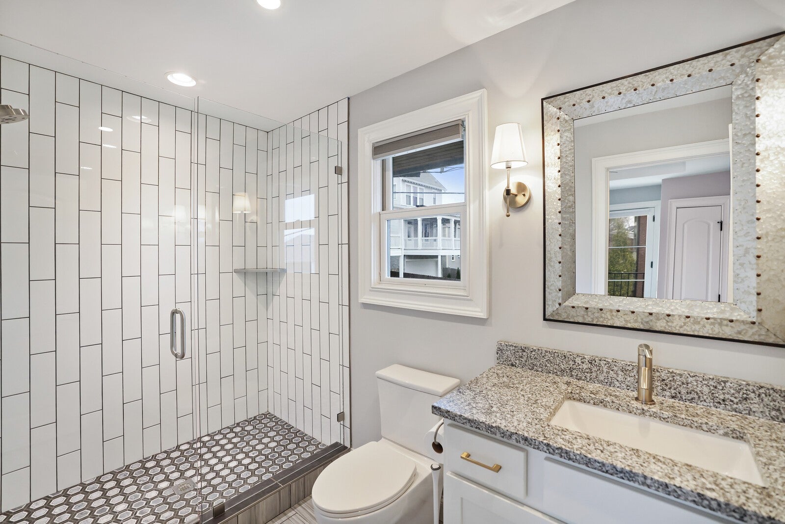 Nashville, Tennessee, 37206, United States, 7 Bedrooms Bedrooms, ,8 BathroomsBathrooms,Residential,Active,2006799