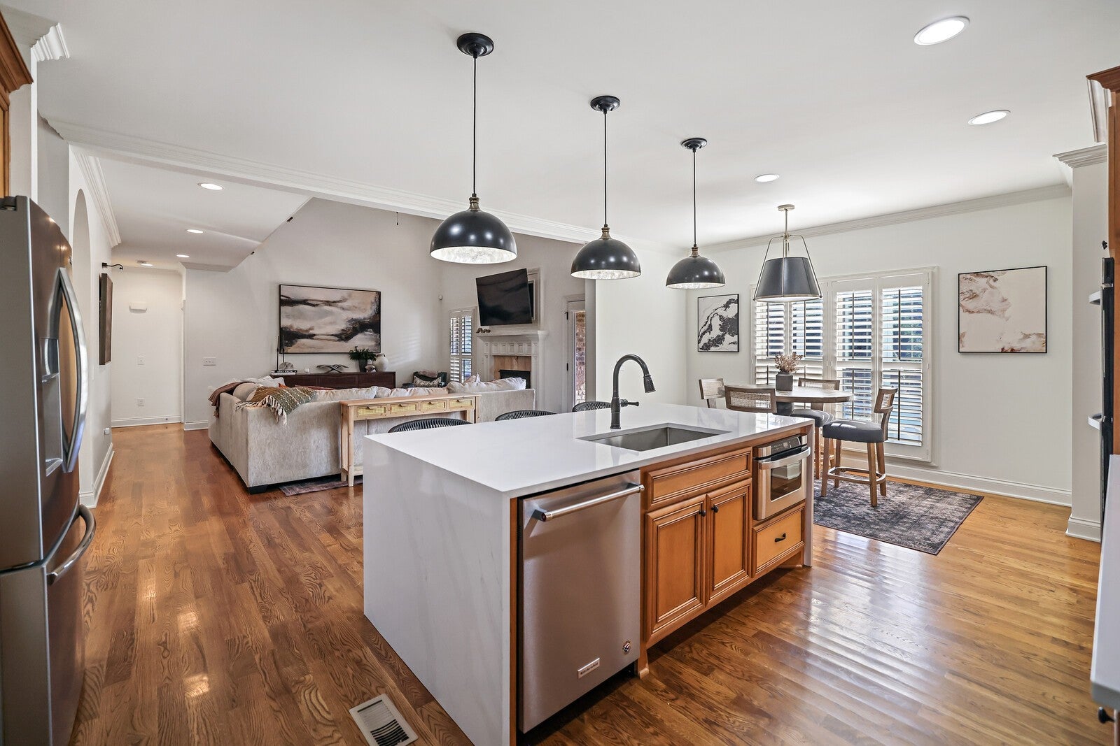 Lebanon, Tennessee, 37087, United States, 4 Bedrooms Bedrooms, ,4 BathroomsBathrooms,Residential,Active,1994975